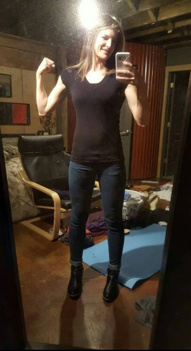 Leah, down 3 dress sizes in 6 weeks